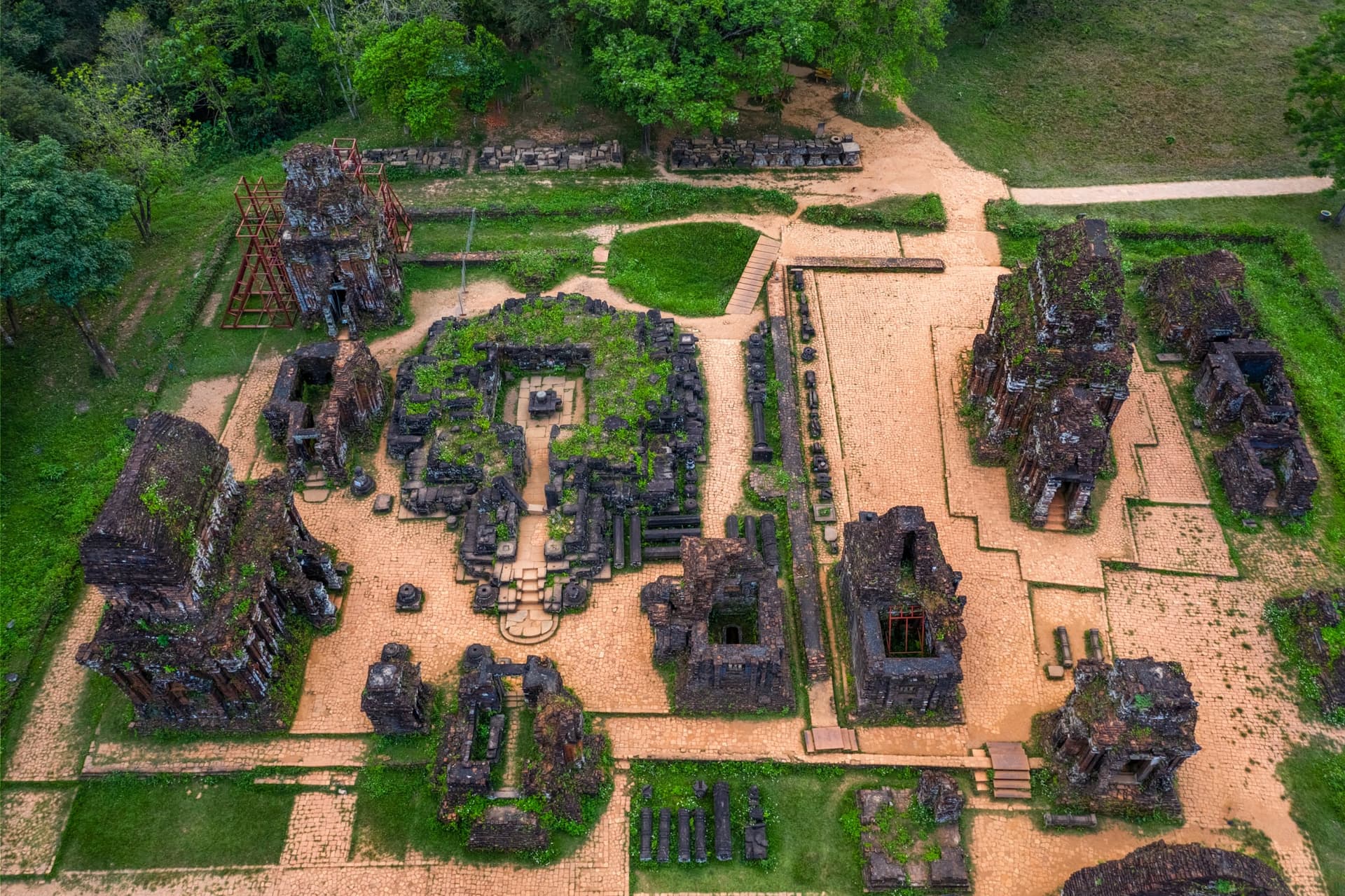 Other Cham Sites in the Area
