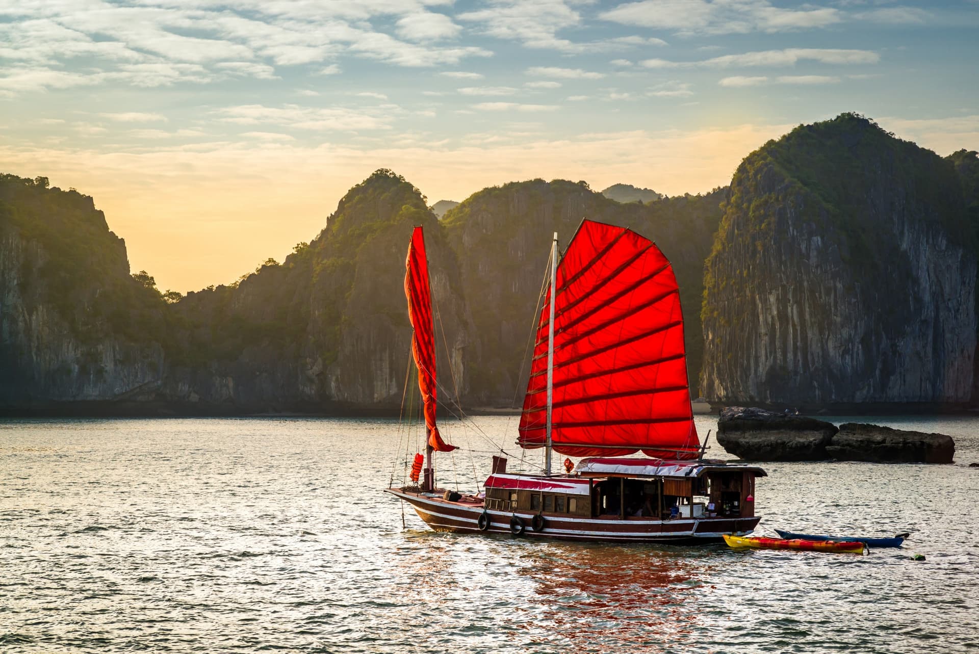Cat Ba Island